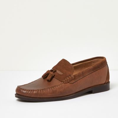 Tan leather tassel loafers